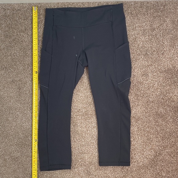 Lululemon Crop Leggings - Picture 2 of 5